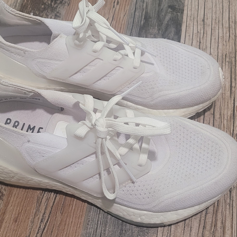 Adidas Ultraboost 21 - Women's 8